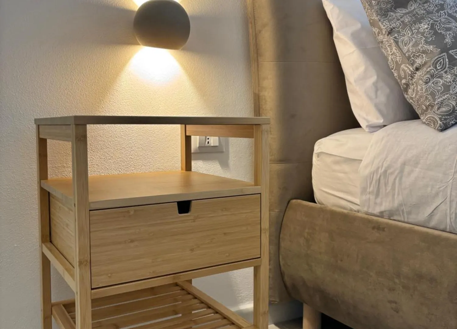 Historic Central Balcony Rooms & Apartment On Via Maqueda باليرمو منزل للإقامة