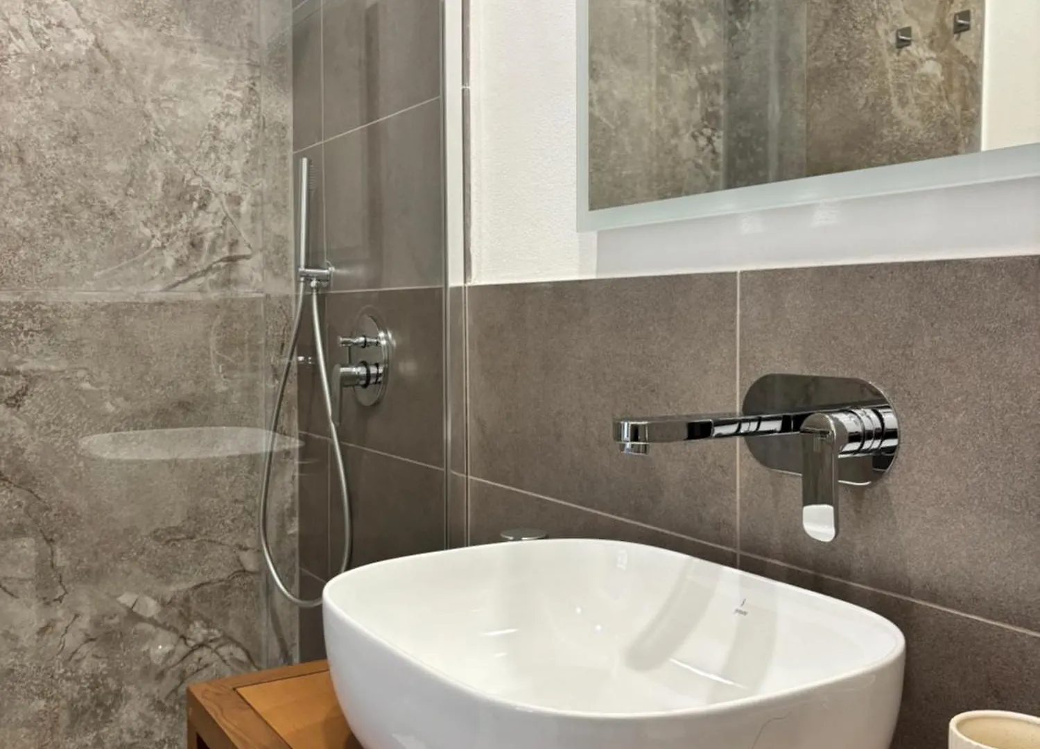 Historic Central Balcony Rooms & Apartment On Via Maqueda باليرمو منزل للإقامة