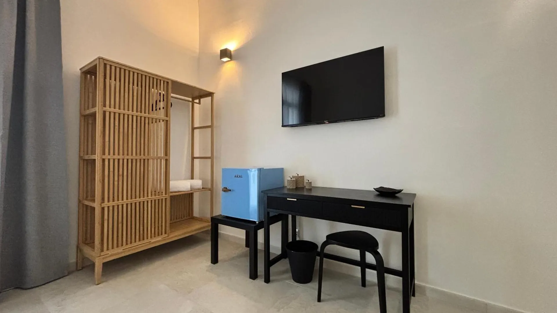 منزل للإقامة Historic Central Balcony Rooms & Apartment On Via Maqueda باليرمو إيطاليا